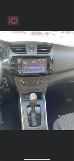 نیسان سێنترا